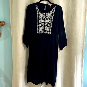 Black Knox Rose Dress
